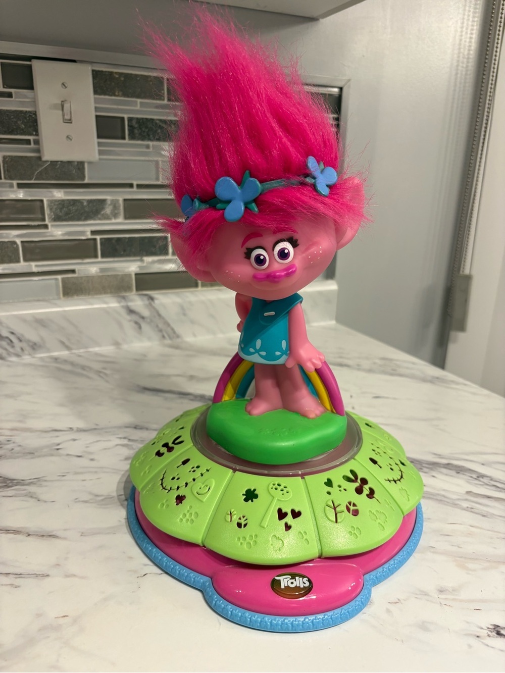 Dreamworks Trolls Poppy room light sounds room glow night light